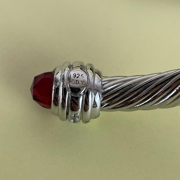 Cable Classics Bracelet in Sterling Silver with Garnet and Pavé Diamonds M - Picture 5 of 6